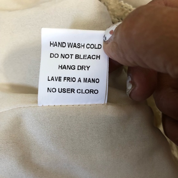 In The Beginning Romper Beige Crisscross Back Sz M - Picture 10 of 10